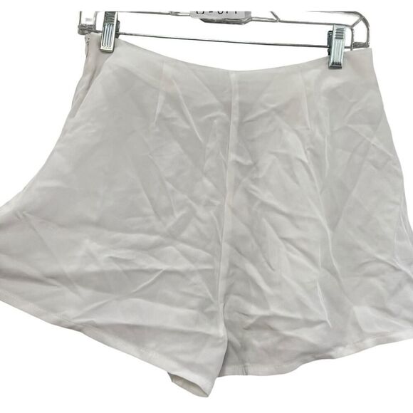 MYBEACHYSIDE White Pleated Skort - Size S - NWT - Picture 2 of 3